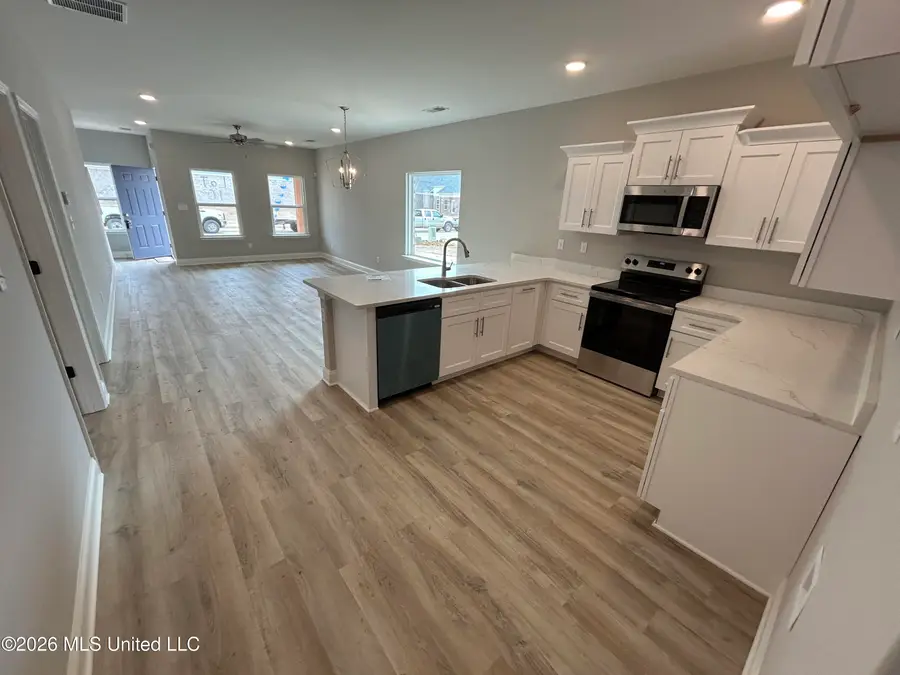 7203 Hickory Hollow Road, Walls, MS 38680 - #2