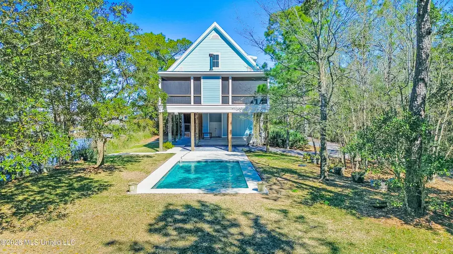 5081 Eastway Drive, Pass Christian, MS 39571 - #3