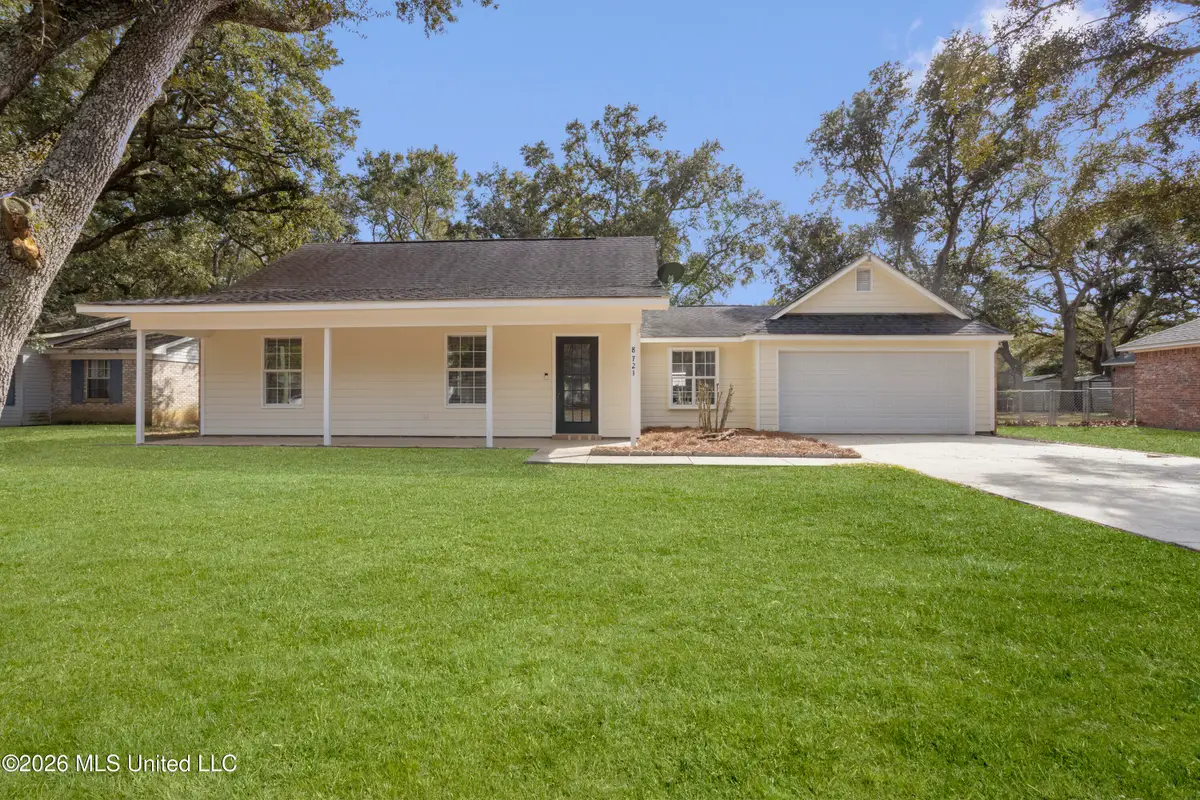 8721 Mermaid Avenue, Ocean Springs, MS 39564 - #1