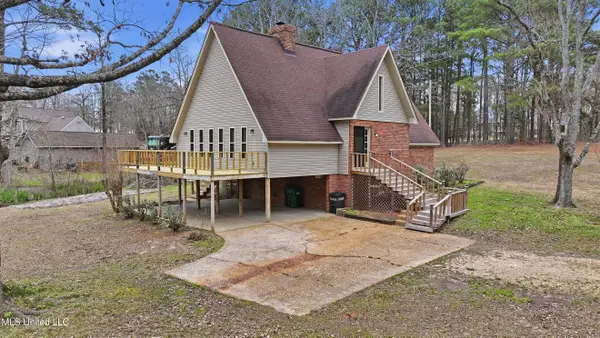 109 Springdale Drive, Terry, MS 39170
