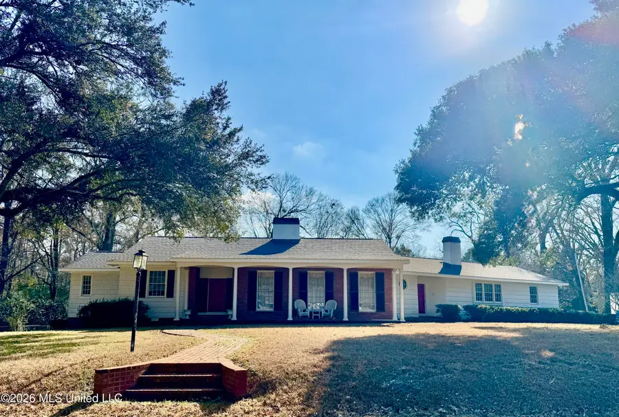 116 Gloucester Road, Natchez, MS 39120 - #3