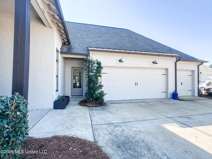 120 Greenway Lane, Madison, MS 39110 - #2