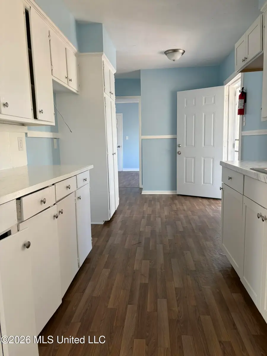 3155 Shirley Drive, Jackson, MS 39212 - #2