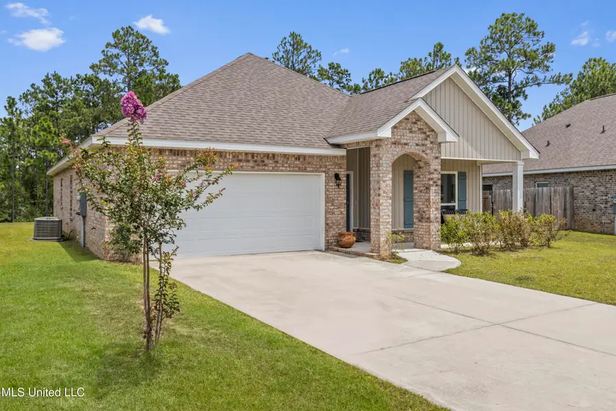 5529 Overland Drive, Biloxi, MS 39532 - #2