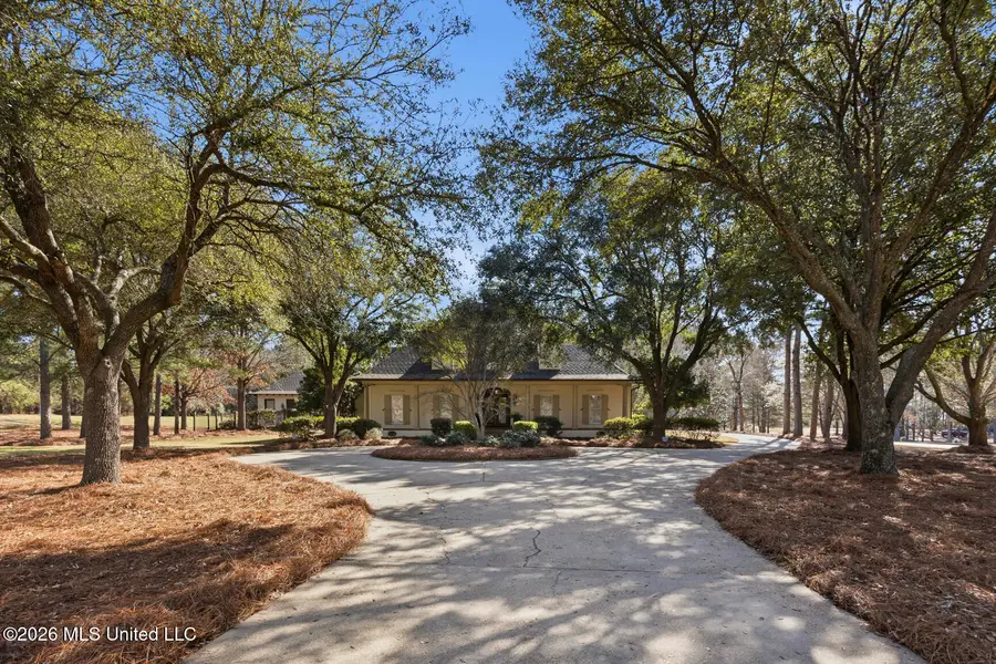 429 Cherry Hill Drive, Madison, MS 39110 - #3