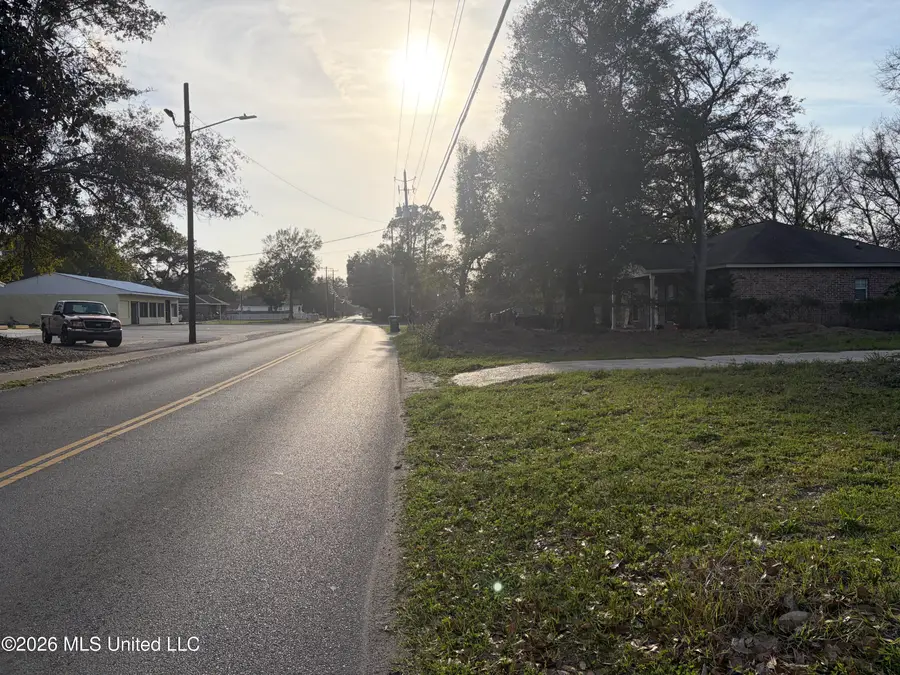 4610 Old Pass Road, Gulfport, MS 39501 - #3