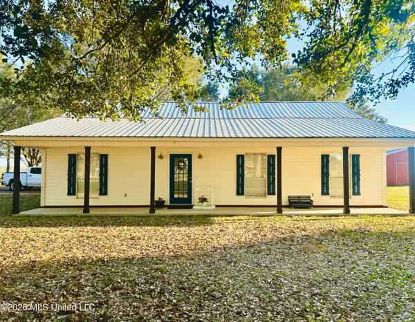 3282 Dean Nursery Road, Lucedale, MS 39452