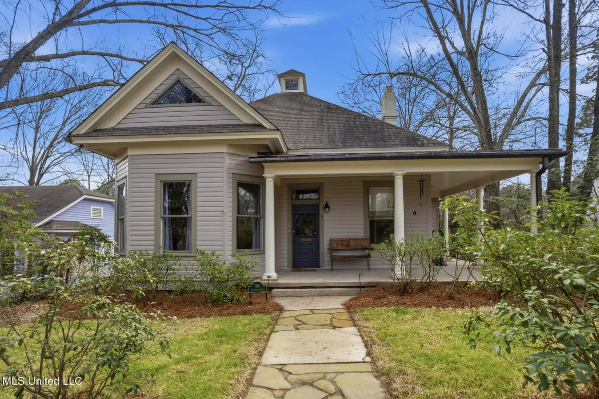 915 Gillespie Street, Jackson, MS 39202 - #1