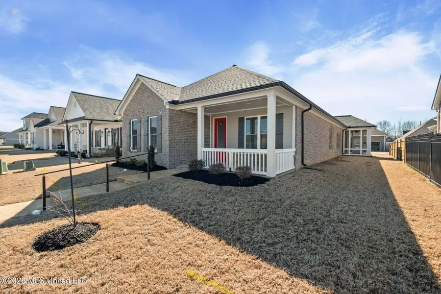 3425 Kreunen Street, Nesbit, MS 38651 - #2