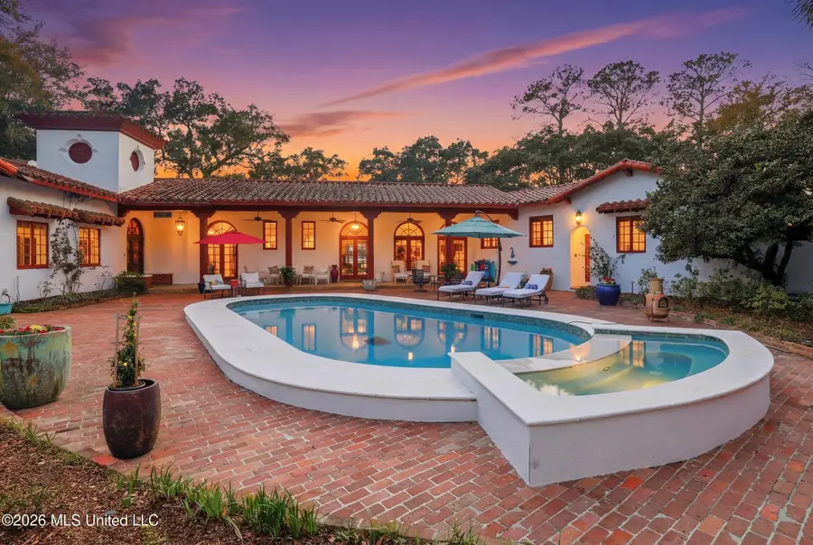 13801 Arbor Circle, Ocean Springs, MS 39564 - #2