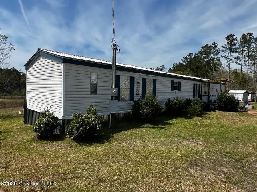 153 C F Eubanks Road, Lucedale, MS 39452 - #2
