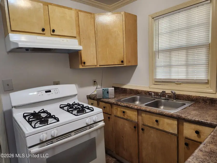 423 Willaman Street, Jackson, MS 39209 - #2