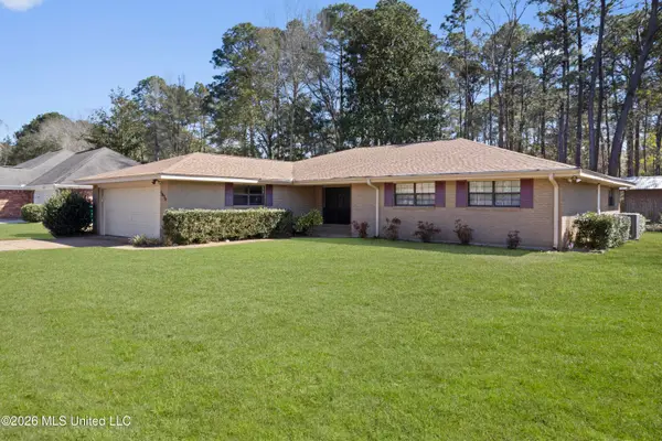 1034 Conley Circle, Ocean Springs, MS 39564