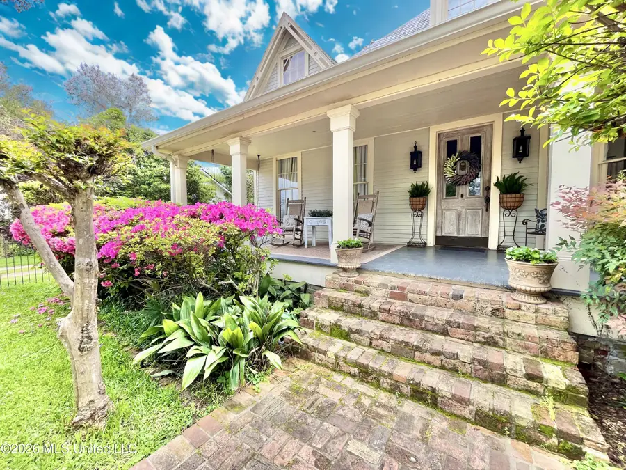 205 W Georgetown Street, Crystal Springs, MS 39059 - #3