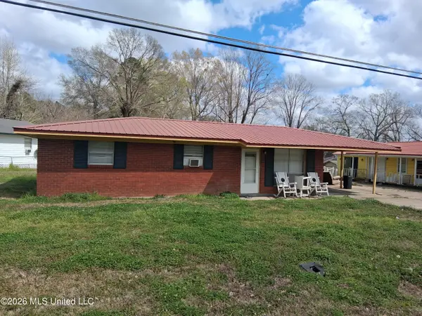 11 Pine Hill Drive, Natchez, MS 39120