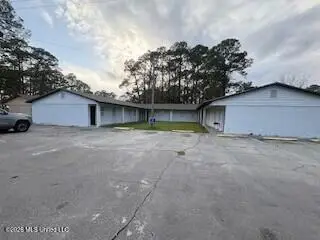 6525 Jasmine Street, Moss Point, MS 39563