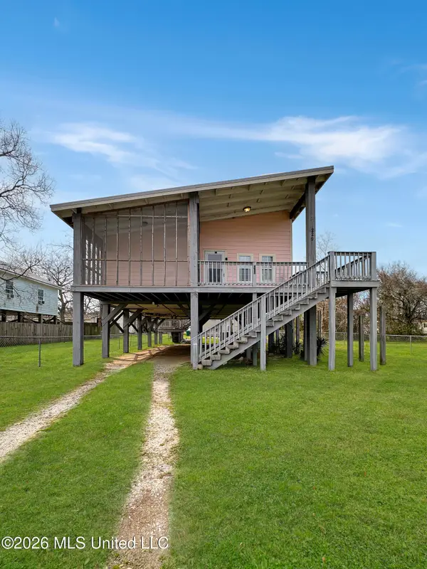 229 Holley Street, Biloxi, MS 39530