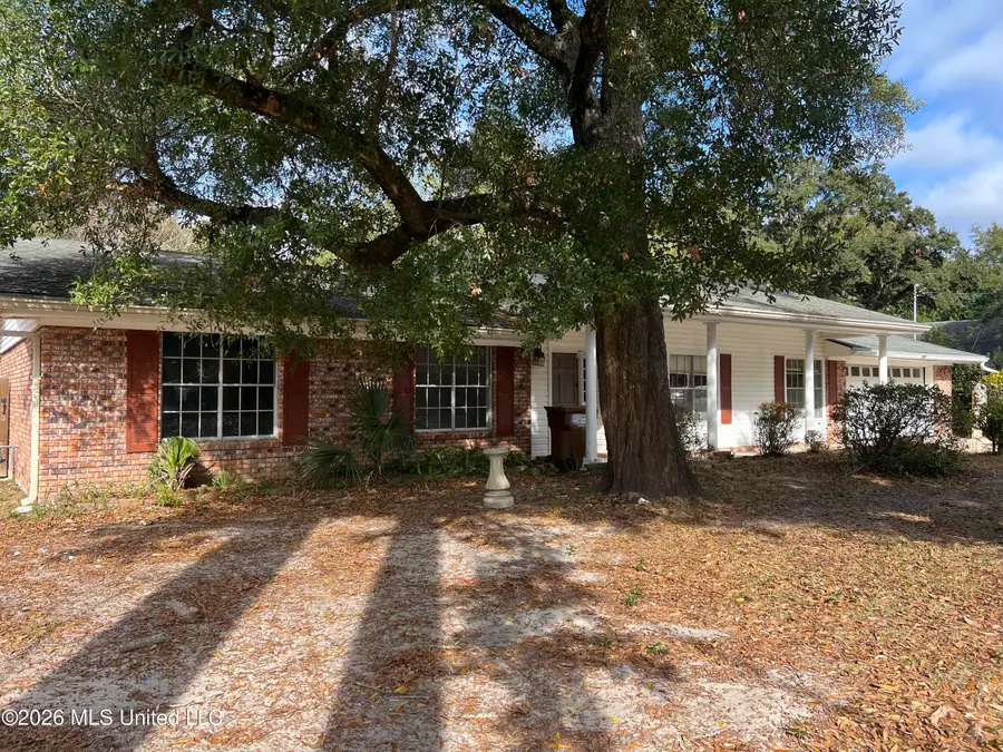 2530 Old Bay Road, Biloxi, MS 39531 - #2