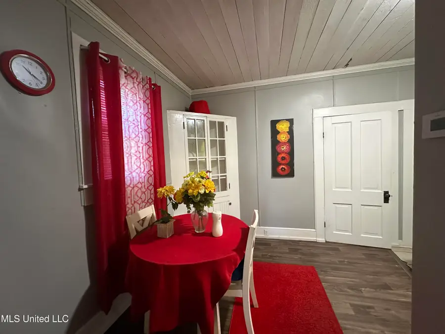 115 Scott Street, McComb, MS 39648 - #3