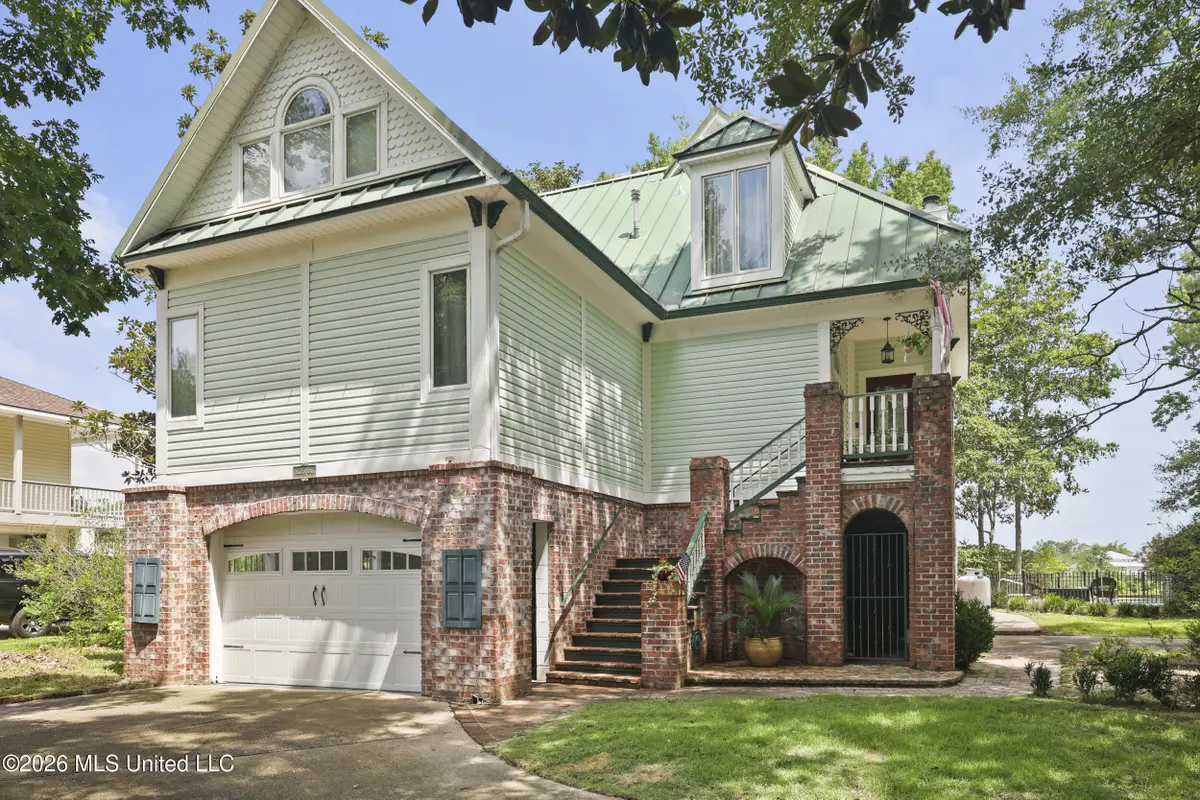 3512 River Bluff Road, Diberville, MS 39540 - #1