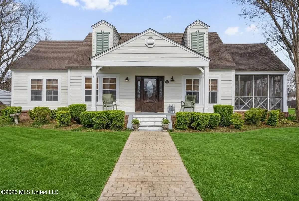 9110 Second Street, Walls, MS 38680 - #1