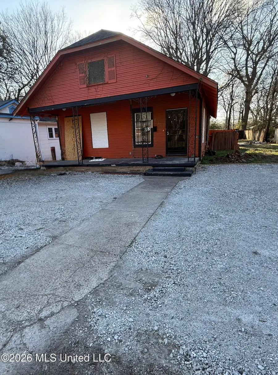 427 S Eureka Street, Greenville, MS 38701 - #3