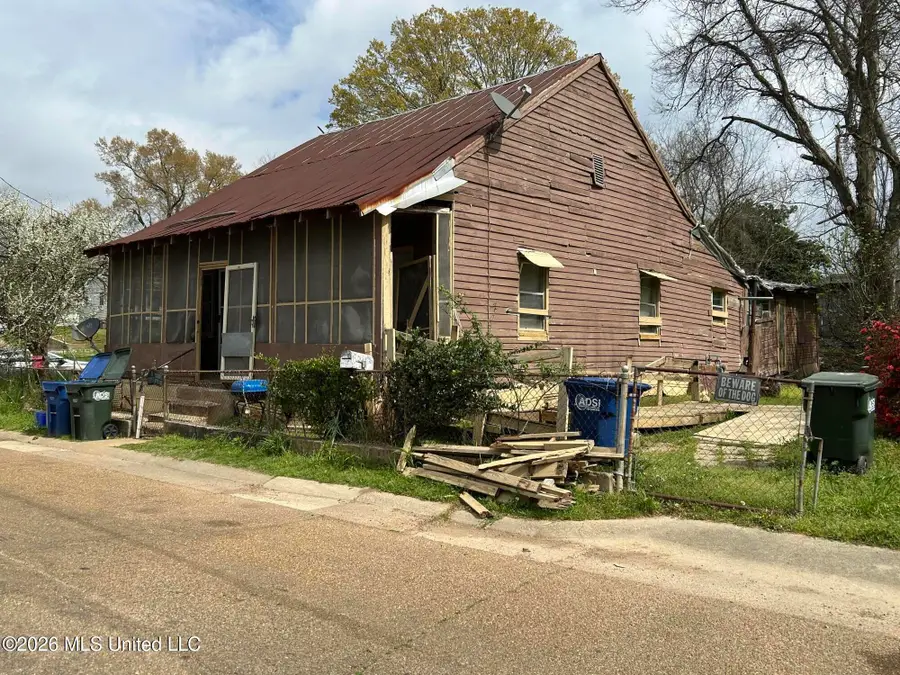 739 Smith Street, Natchez, MS 39120 - #2