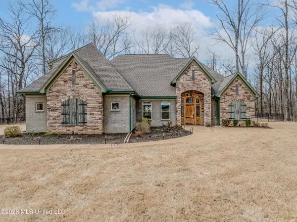 568 Woodford Cove, Hernando, MS 38632