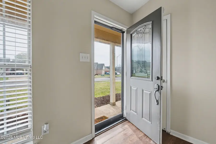 6303 W Oak Run Drive, Olive Branch, MS 38654 - #3