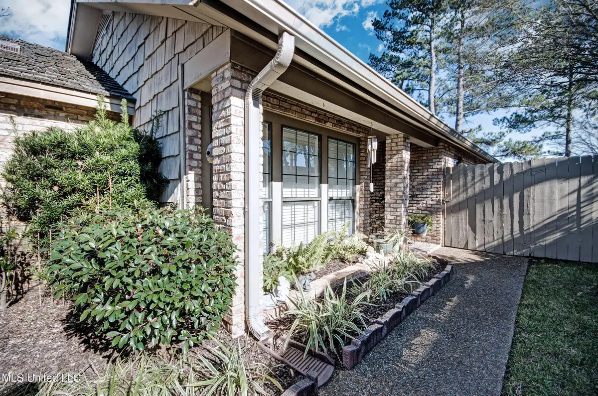 23 Club Oaks Circle, Pearl, MS 39208 - #1