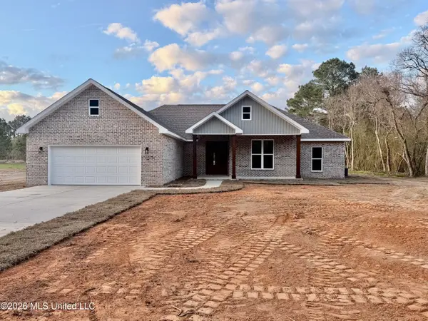7015 Whites Farm Road, Lucedale, MS 39452