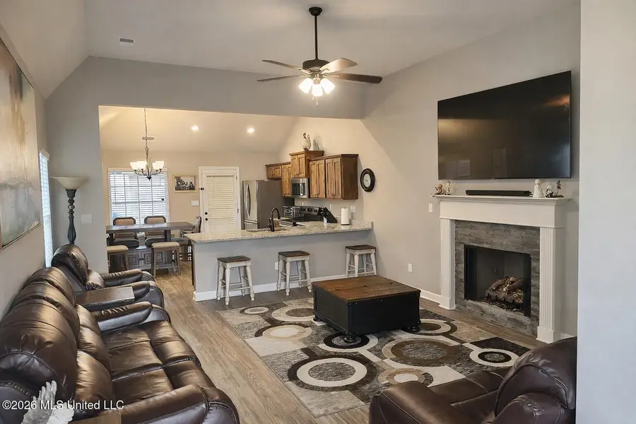 8642 Lois Lane, Southaven, MS 38672 - #3