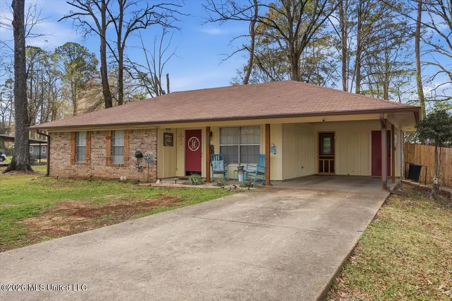 416 Donna Circle, Richland, MS 39218 - #3