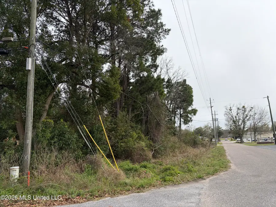 205 2nd Avenue, Long Beach, MS 39560 - #3