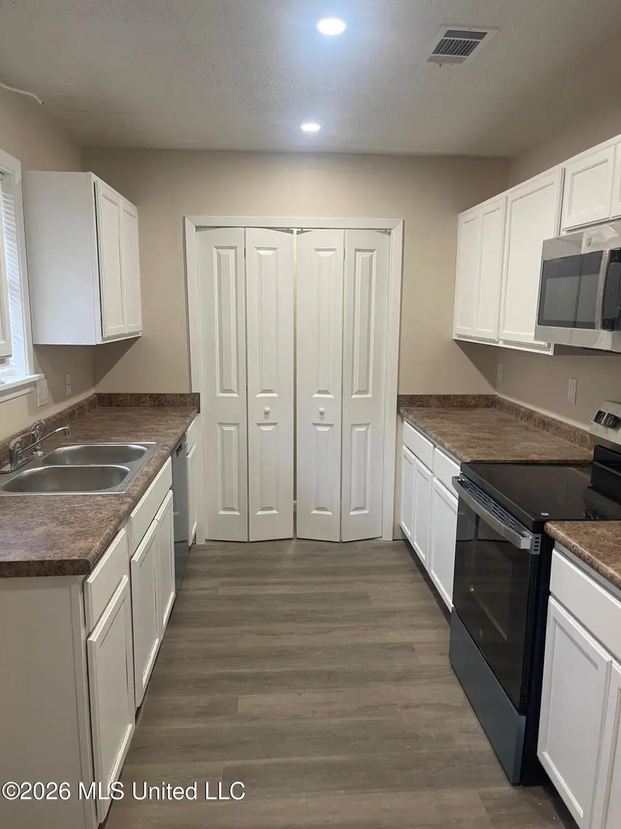 125 Wingfield Court, Jackson, MS 39204 - #2