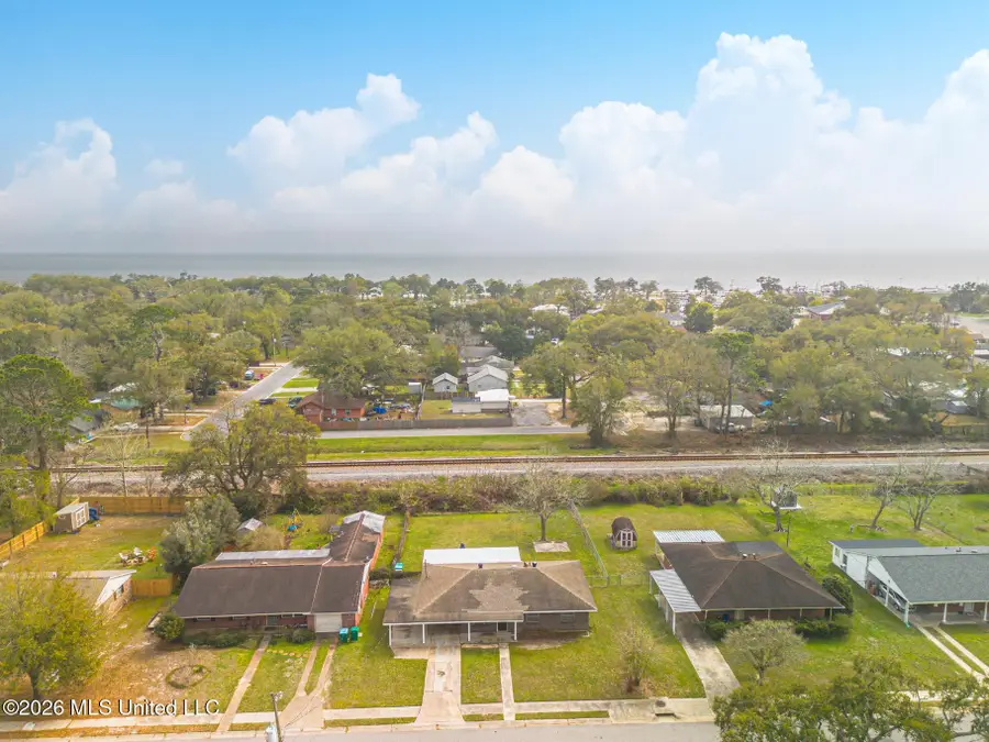 2012 Collins Boulevard, Gulfport, MS 39507 - #2