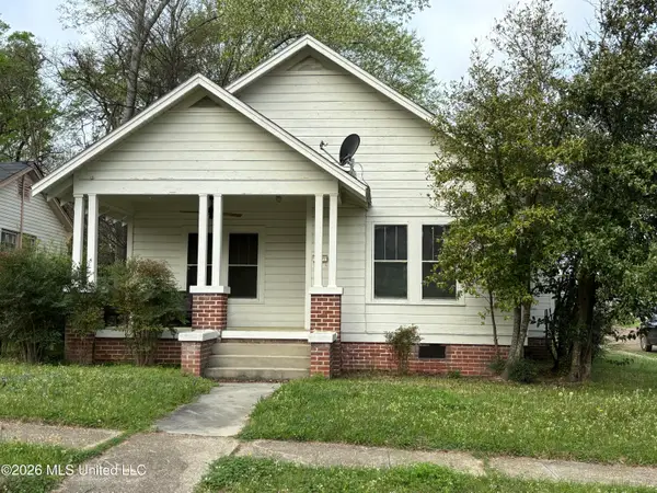 231 Dobson Avenue, Canton, MS 39046