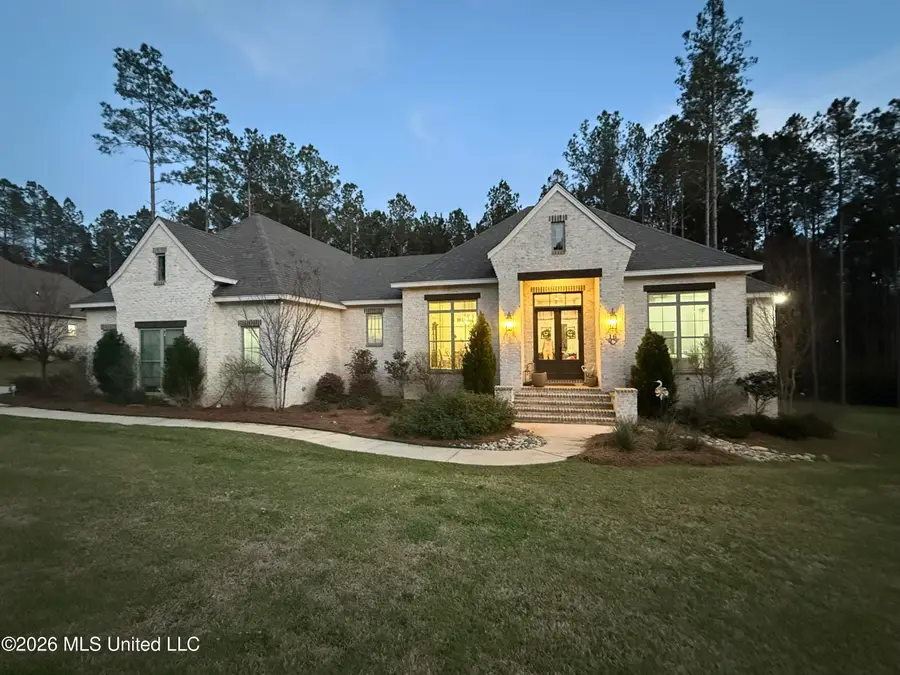 16 Manatee, Hattiesburg, MS 39402 - #2