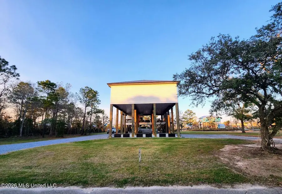 11662 Bayou View Drive, Bay Saint Louis, MS 39520 - #3