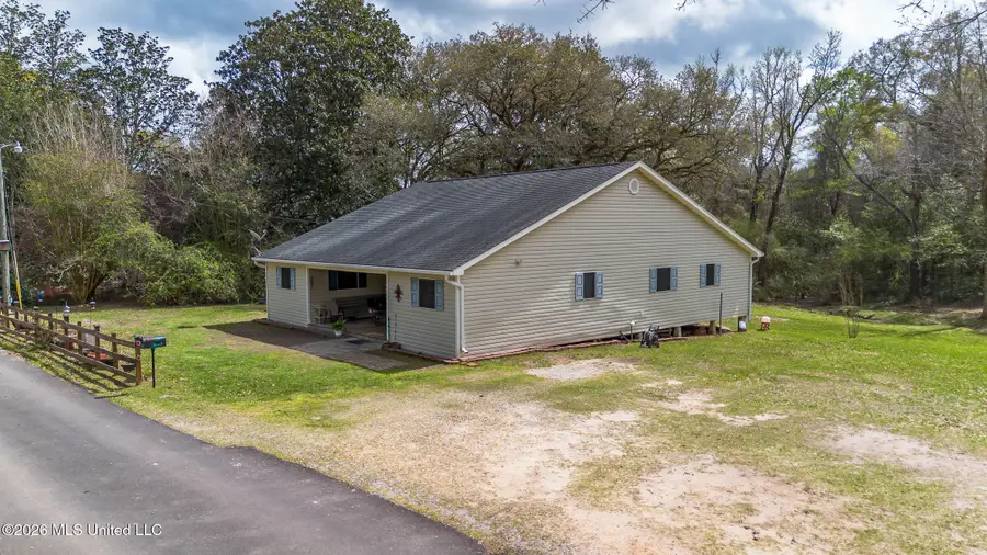 28 W M Stewart Road, Carriere, MS 39426 - #3