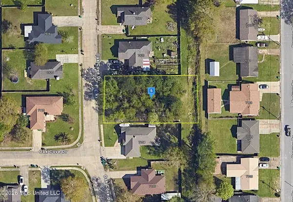 7525 Oak Drive, Biloxi, MS 39532