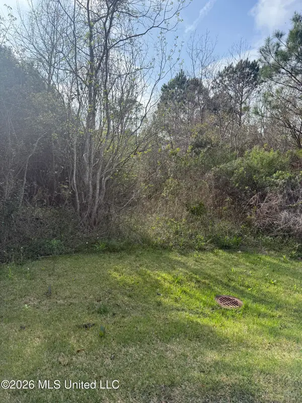 6205 Beach Bayou Avenue, Biloxi, MS 39532