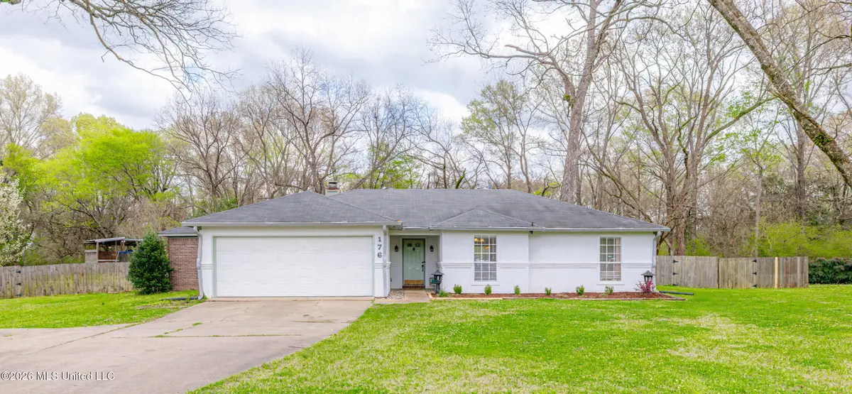 176 Green Forest Drive, Clinton, MS 39056 - #1