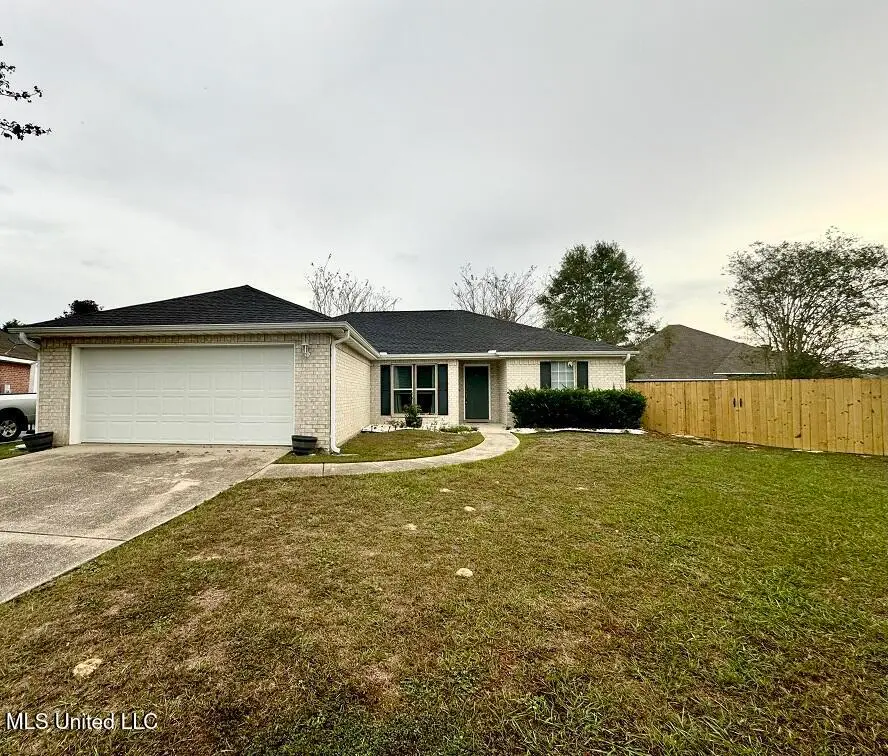 8133 Rue Hollifield, Ocean Springs, MS 39564 - #1