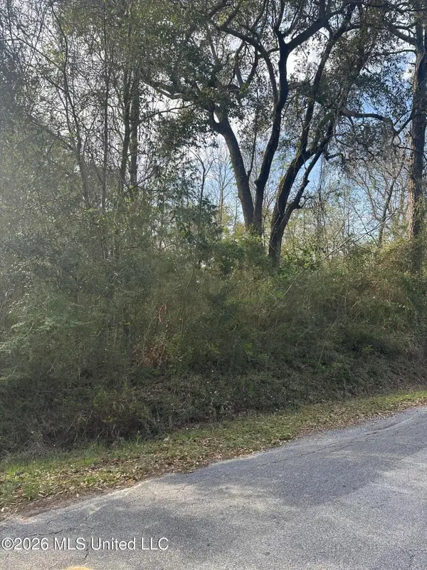 0 May Street, Ocean Springs, MS 39564