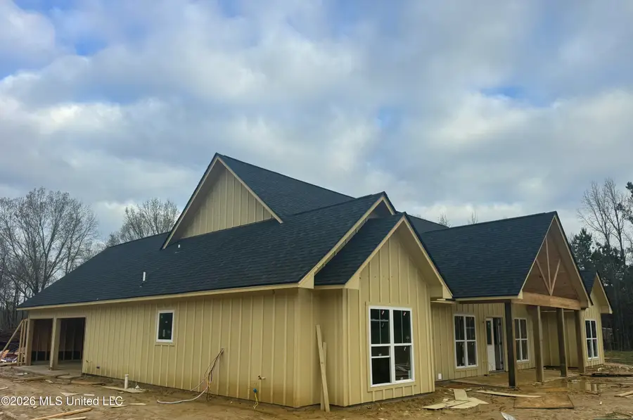 2165 N Mississippi 43, Pelahatchie, MS 39145 - #2