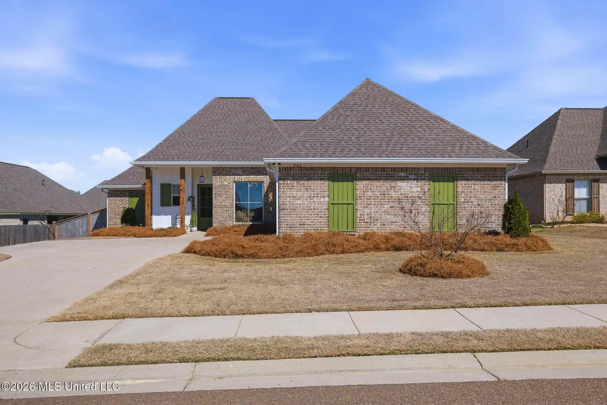 204 Ashbury Cove, Canton, MS 39046 - #1