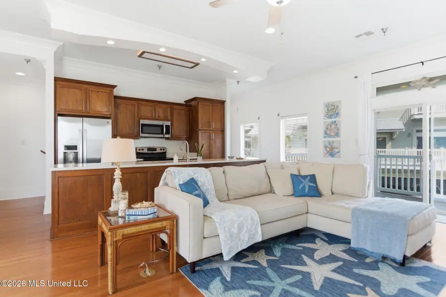 705 W Beach Boulevard, Long Beach, MS 39560 - #3