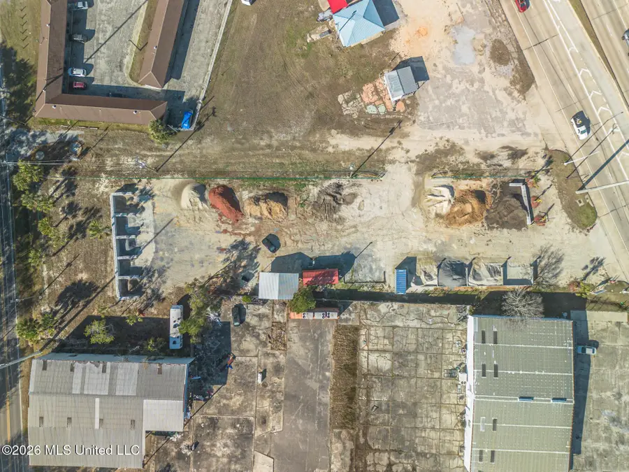 509 Hwy 90, Waveland, MS 39576 - #2