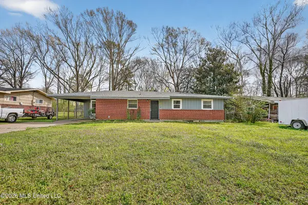 2920 Lakewood Drive, Jackson, MS 39212